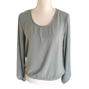 Olive & Oak cute long sleeve blouse